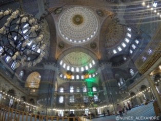 Mesquita Yeni